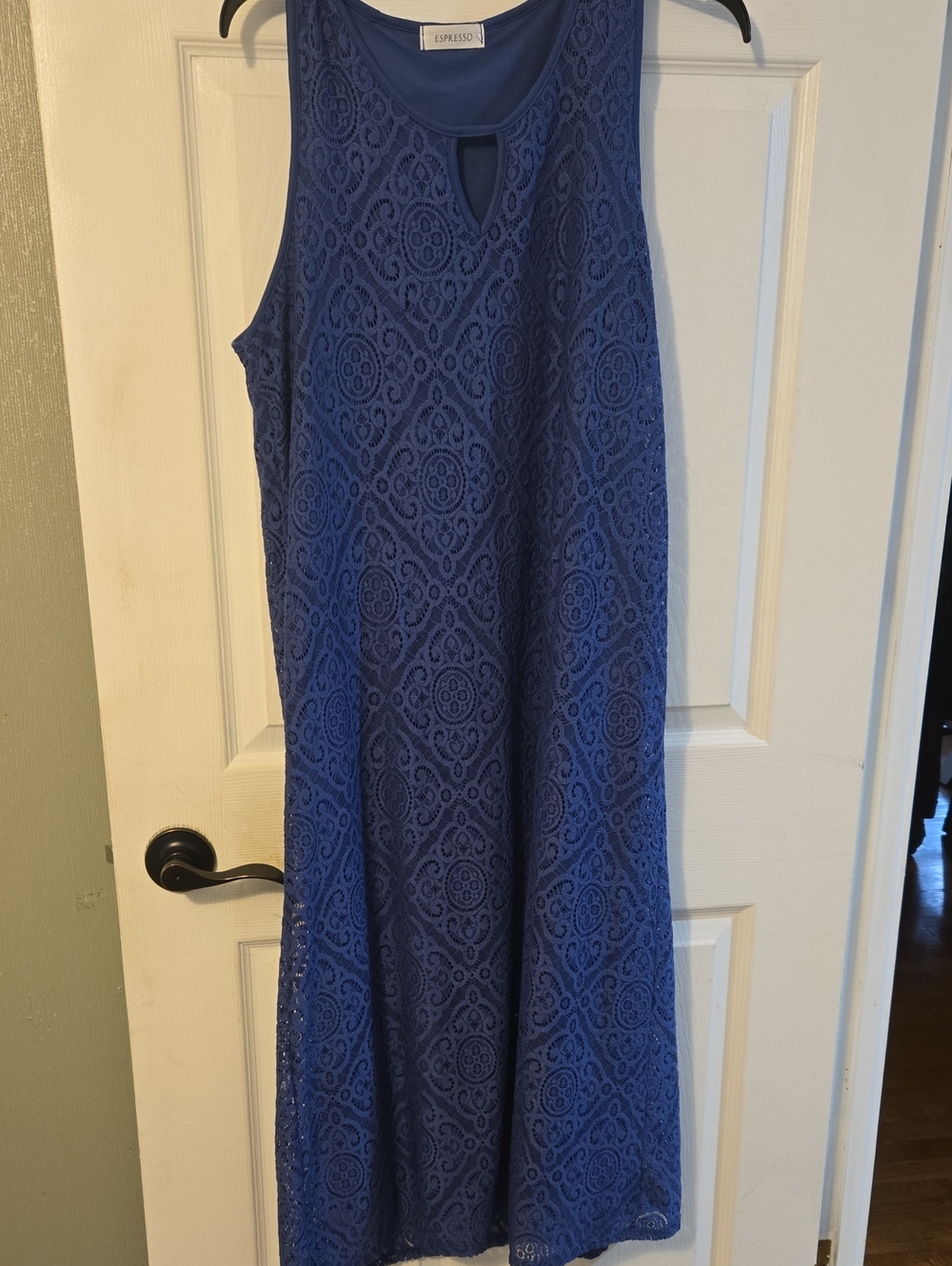 Espresso Sleeveless Royal Blue Lace Midi Dress